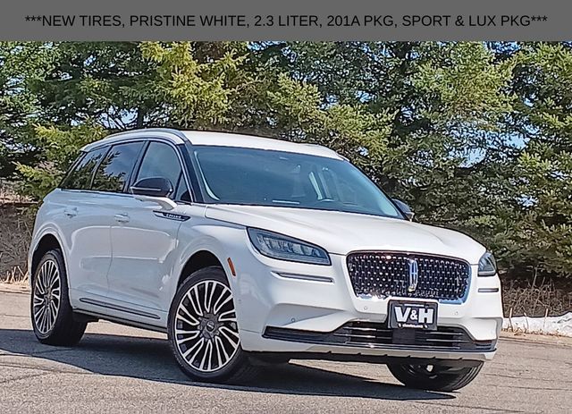 2022 Lincoln Corsair Reserve AWD's photo