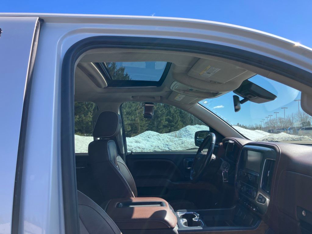 2015 Chevrolet Silverado 1500 High Country - Photo 20