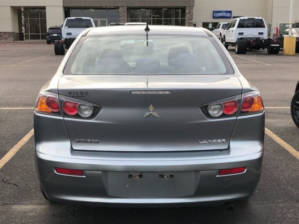 Used 2016 Mitsubishi Lancer ES Sedan