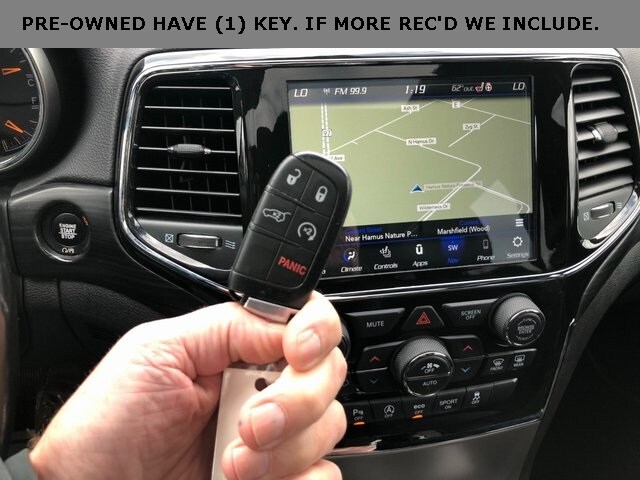2021 Jeep Grand Cherokee Laredo X photo 2