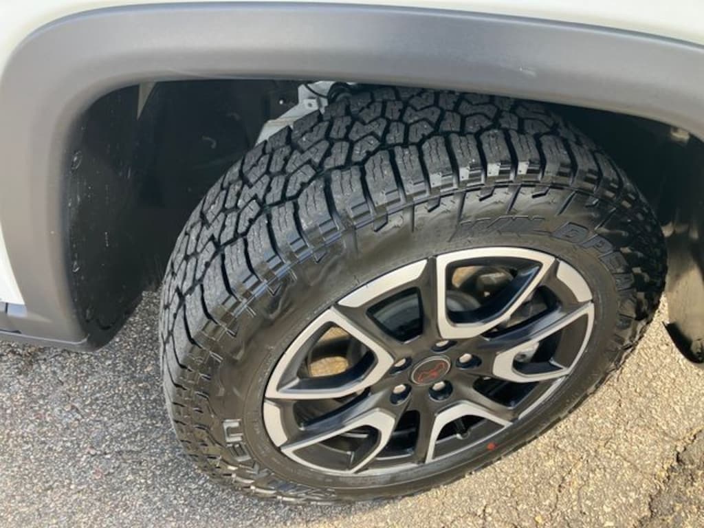 Used 2025 Jeep Compass Trailhawk SUV