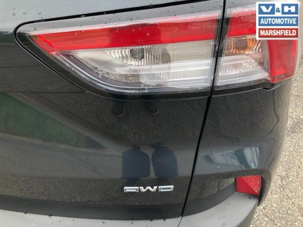 Used 2022 Ford Escape SEL SUV