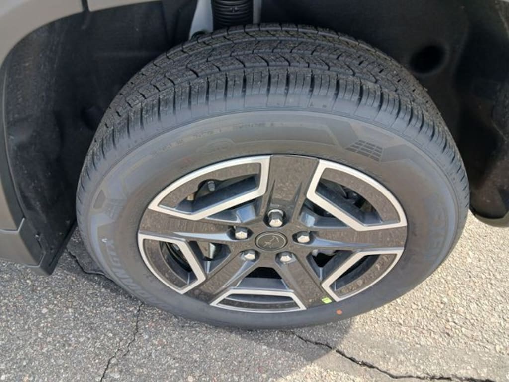 New 2026 Jeep Cherokee LAREDO 4X4 Sport Utility