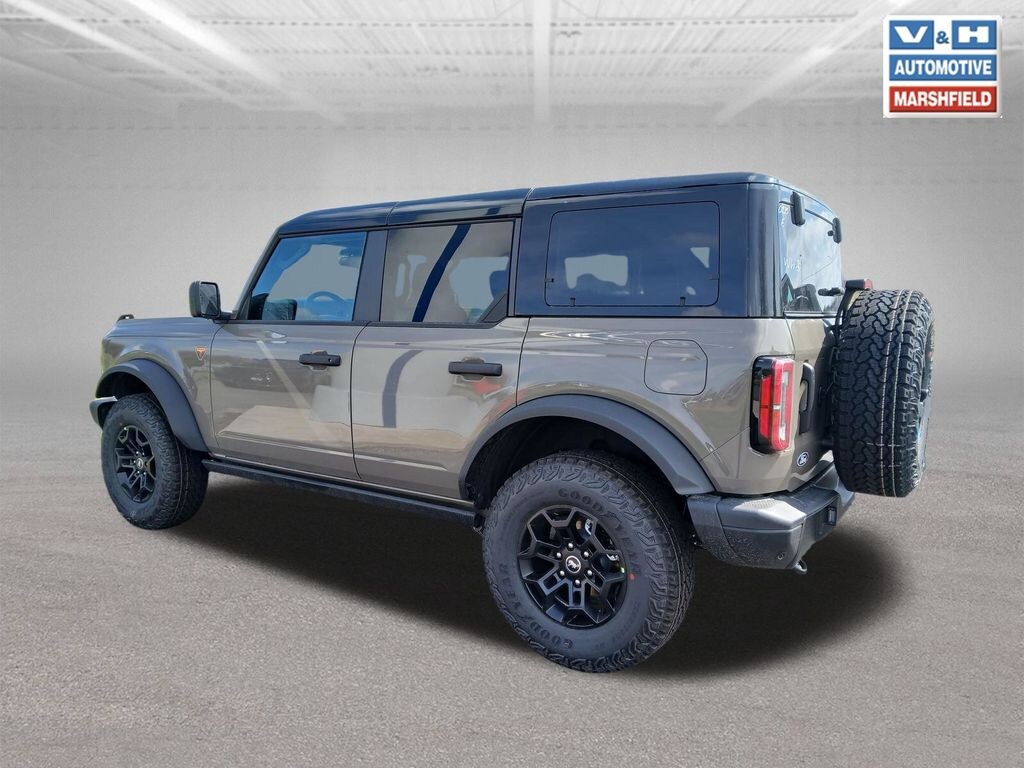 New 2026 Ford Bronco Badlands SUV