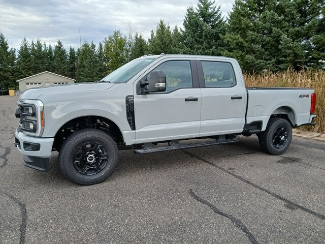 2026 Ford F-250 photo 3