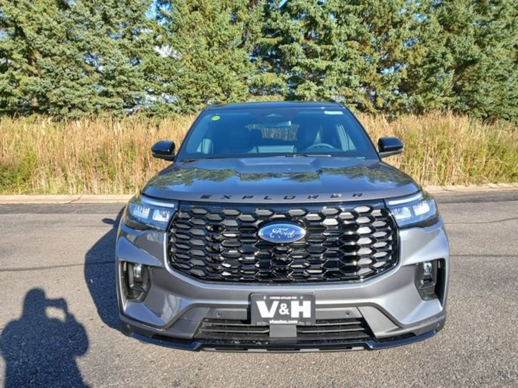 New 2025 Ford Explorer ST-Line SUV