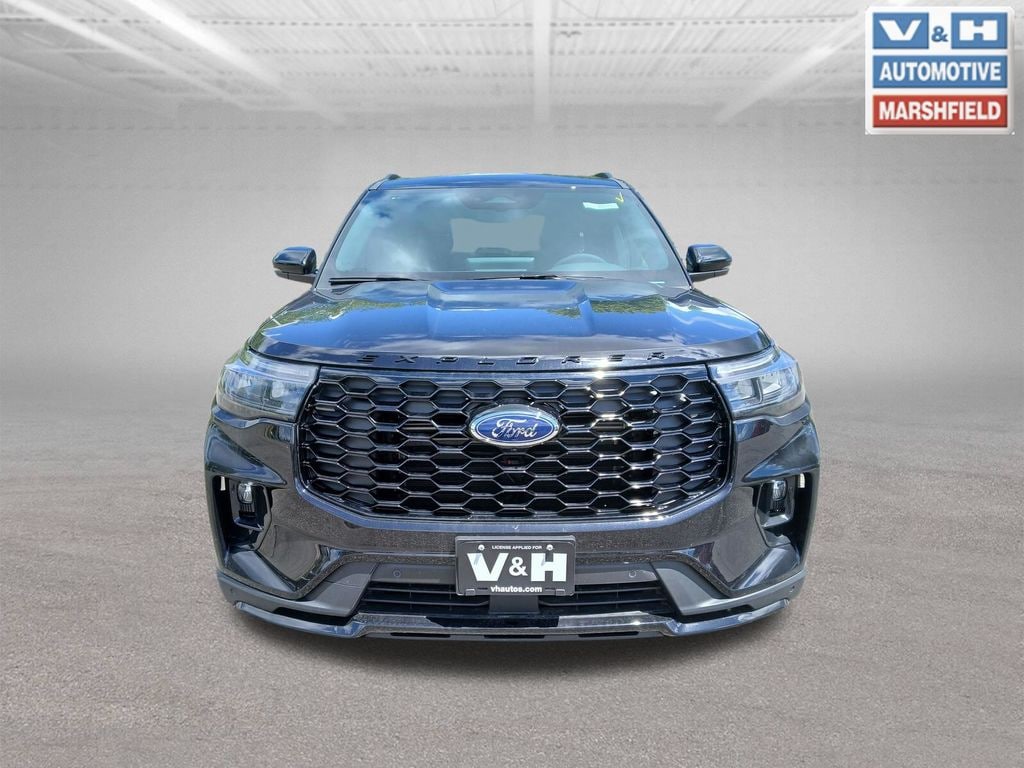 New 2026 Ford Explorer ST-Line SUV