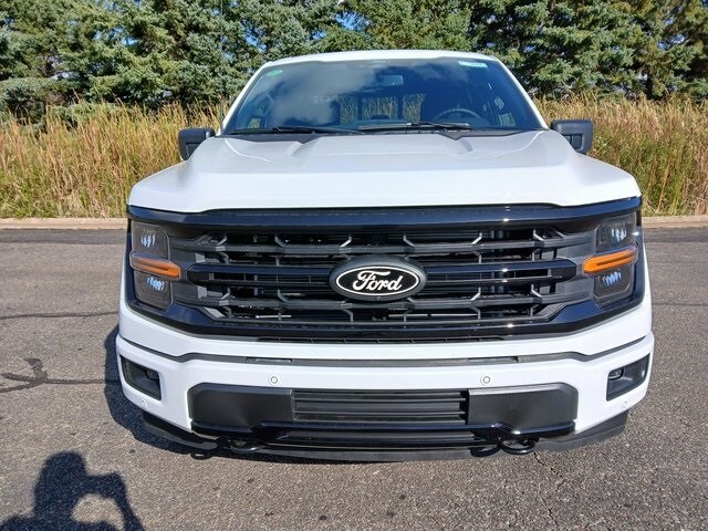 2025 Ford F-150 XLT photo 2
