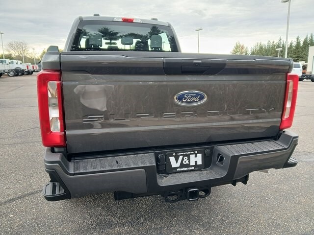 2026 Ford F-250 photo 4
