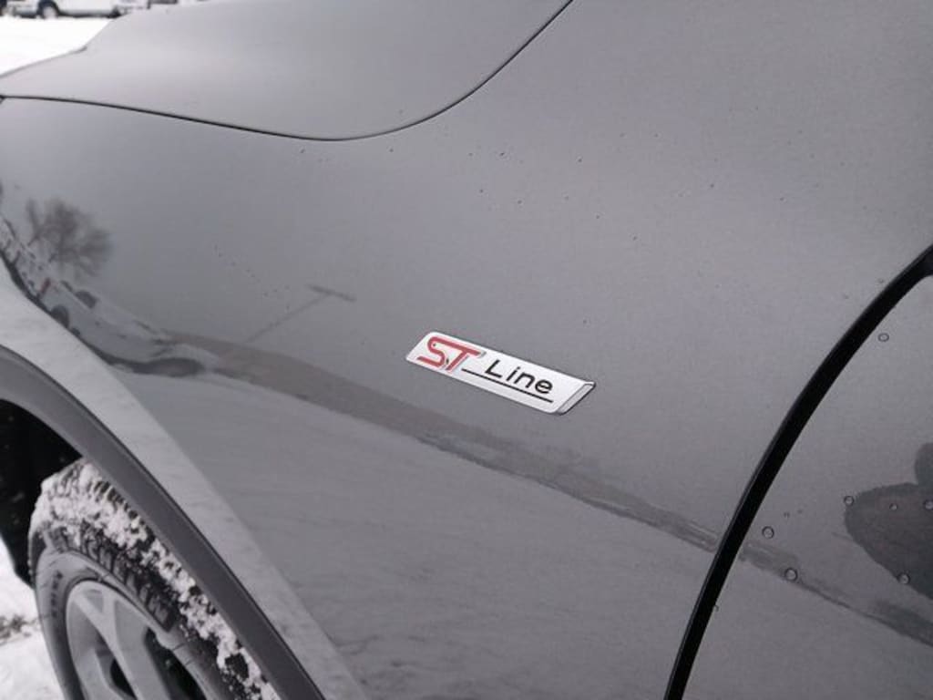 New 2026 Ford Escape ST-Line SUV