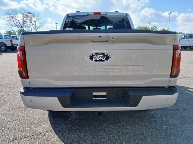 2025 Ford F-150 XLT photo 4