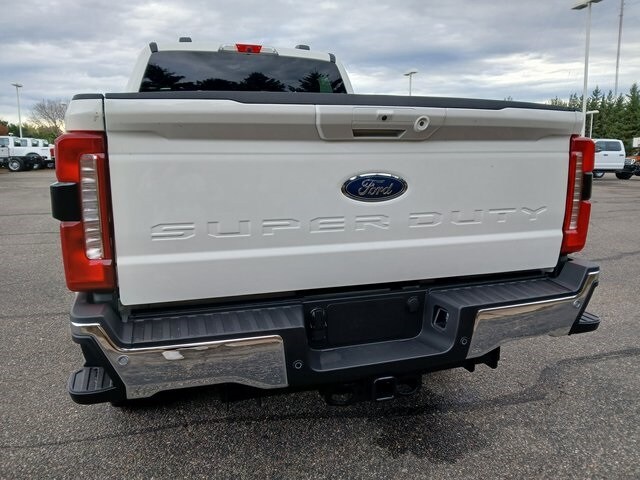 2026 Ford F-350 photo 4