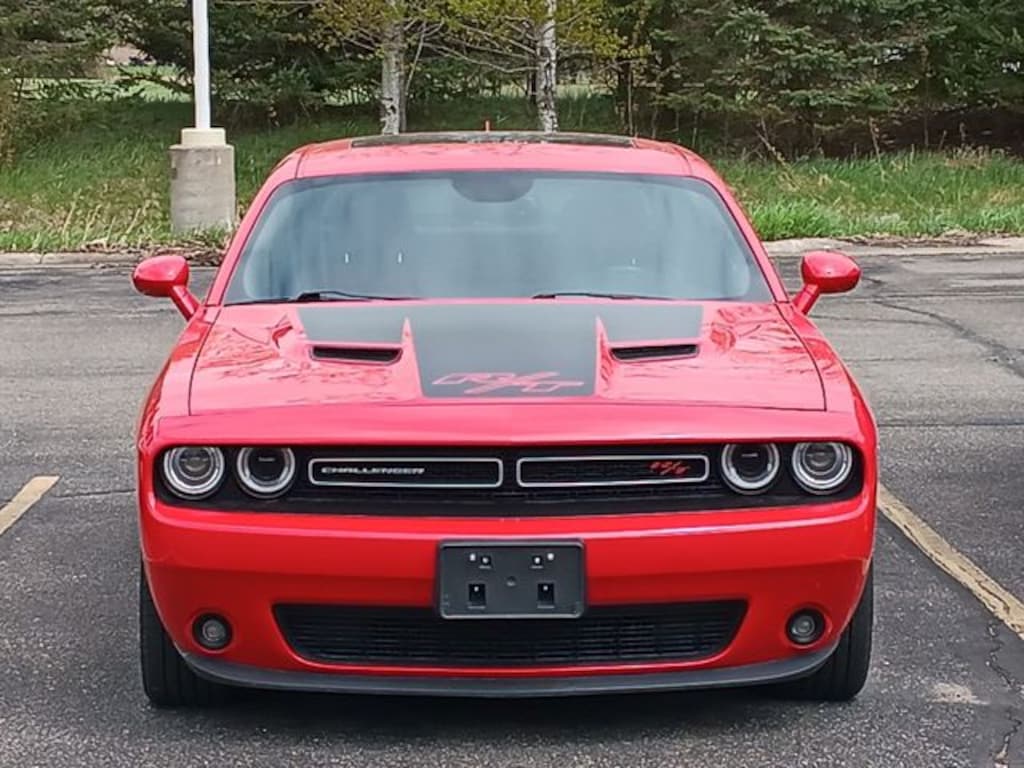 Used 2015 Dodge Challenger R/T Coupe