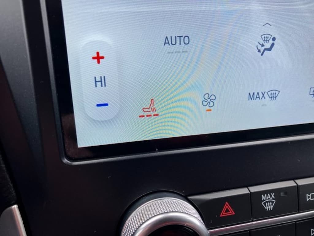 Used 2024 Ford Edge SEL SUV