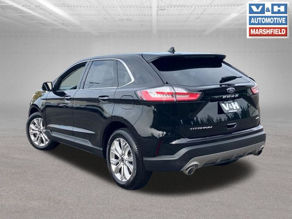 2024 Ford Edge Titanium - Photo 24