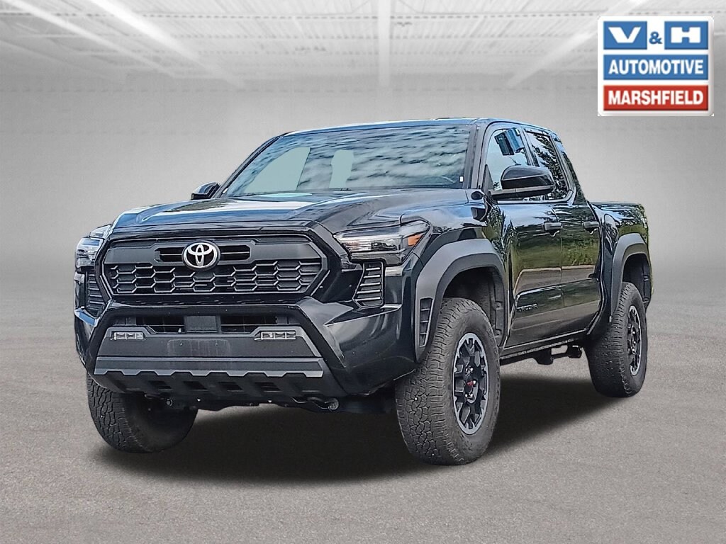 Used 2025 Toyota Tacoma TRD Off-Road Truck
