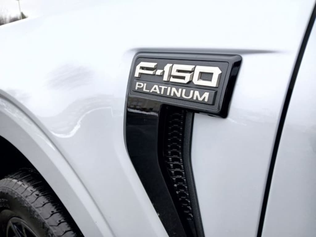 New 2025 Ford F-150 Platinum Truck
