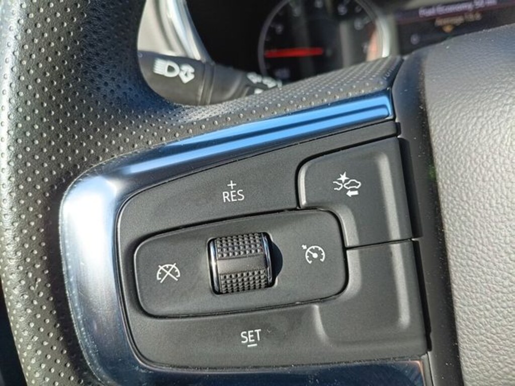Used 2025 Chevrolet Blazer LT SUV