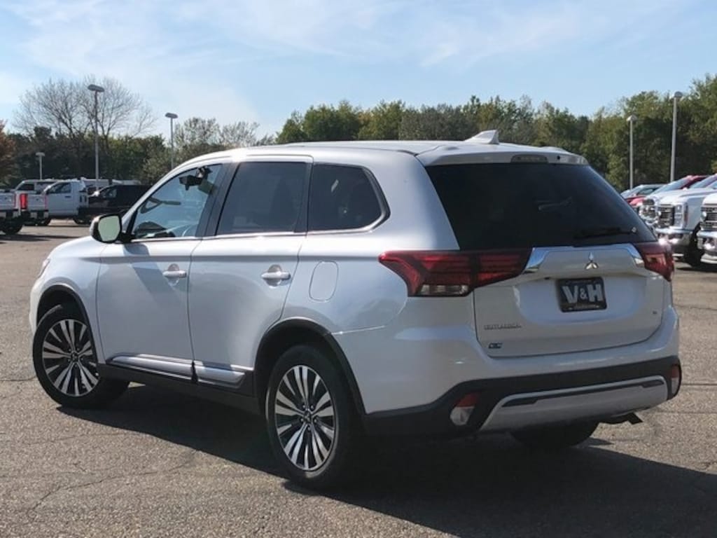 Used 2020 Mitsubishi Outlander ES SUV