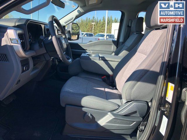2026 Ford F-250 Super Duty XL - Photo 12