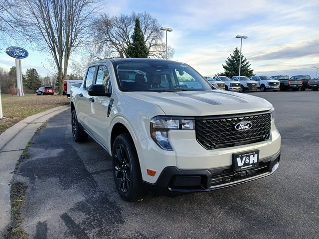 2025 Ford Maverick XLT's photo