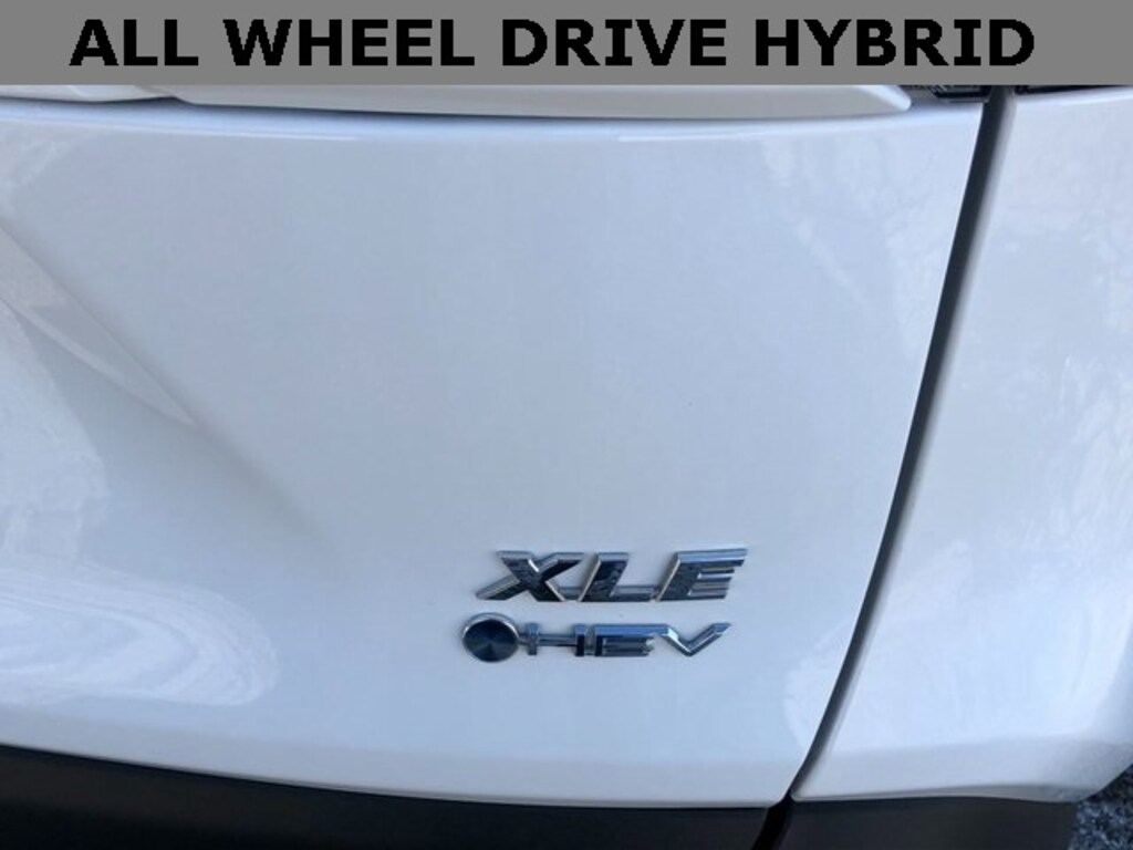 Used 2025 Toyota RAV4 Hybrid XLE SUV