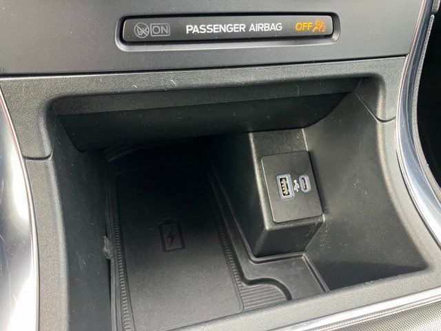 2024 Ford Edge Titanium - Photo 11