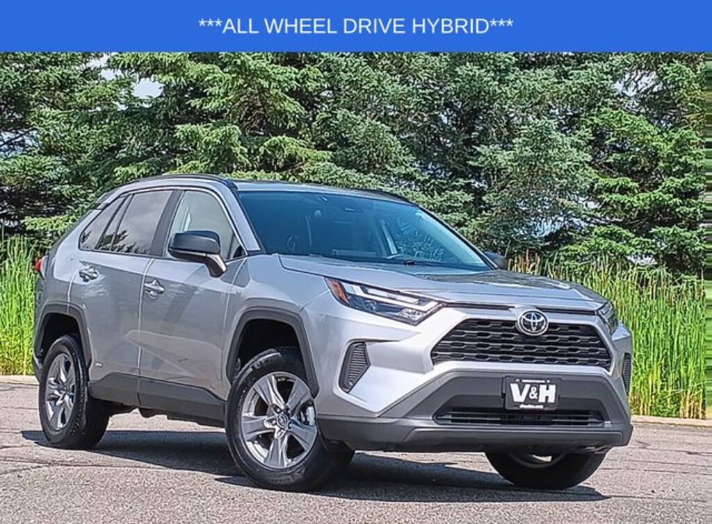 Used 2025 Toyota RAV4 Hybrid LE SUV