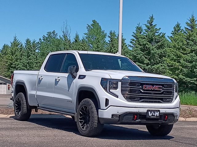 2022 GMC Sierra 4WD Crew Cab Short Box AT4's photo