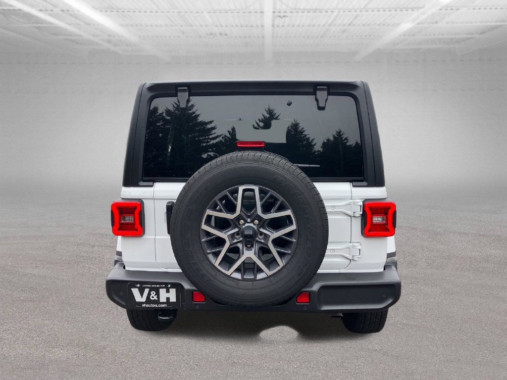 Used 2024 Jeep Wrangler Sahara SUV