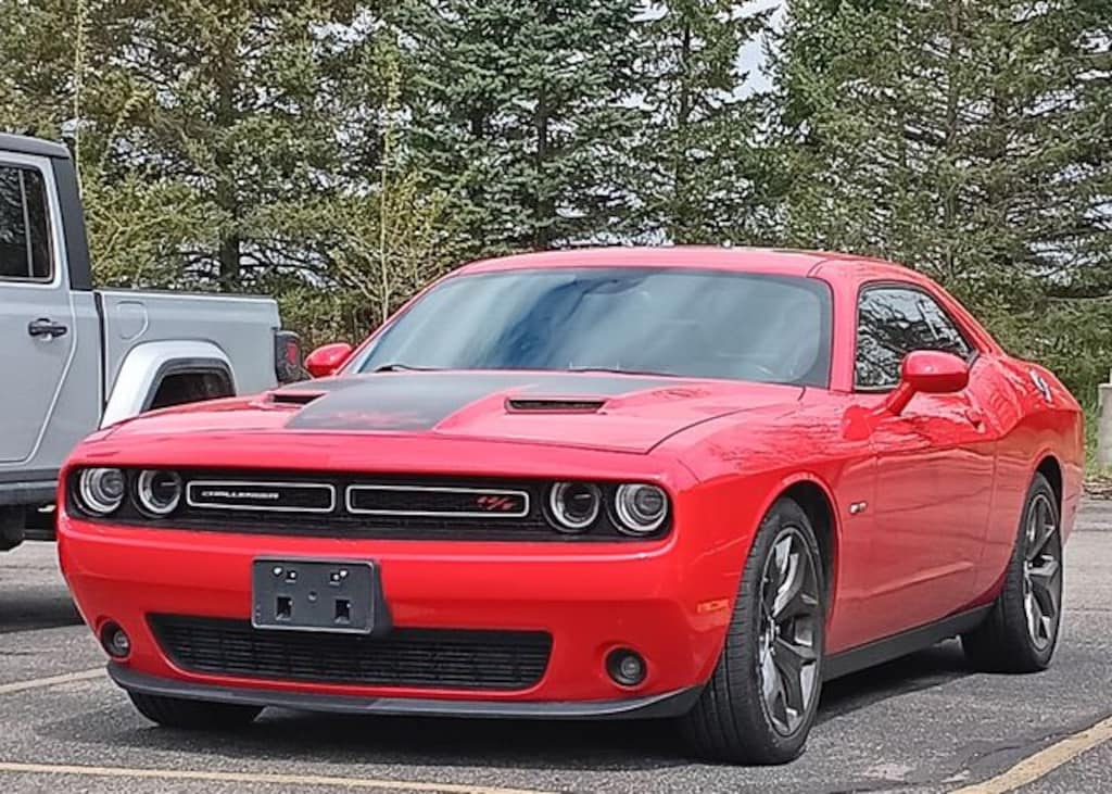 Used 2015 Dodge Challenger R/T Coupe