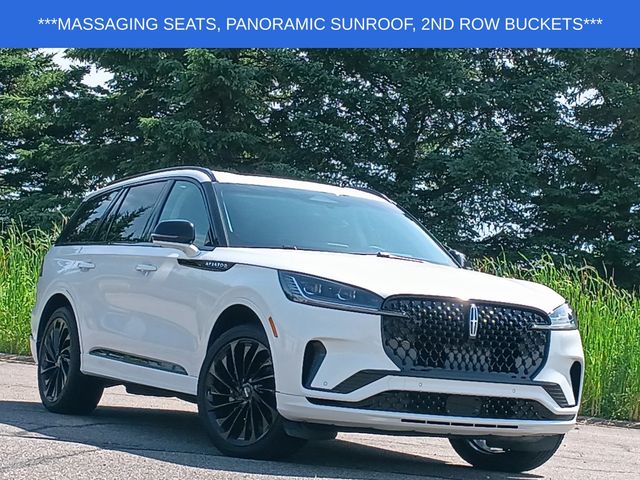 2025 Lincoln Aviator Reserve AWD's photo