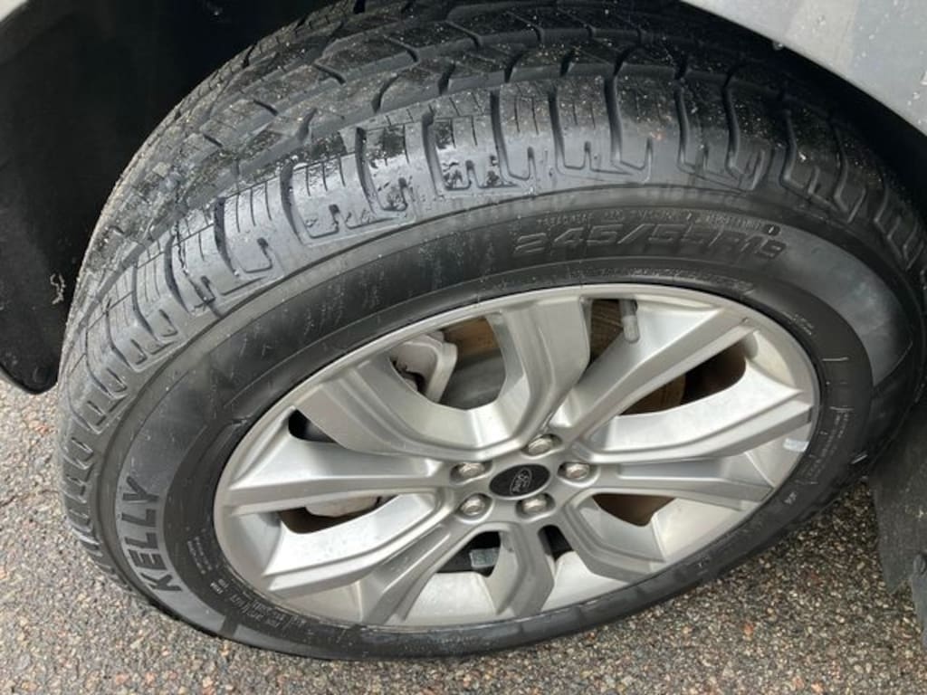 Used 2024 Ford Edge Titanium SUV