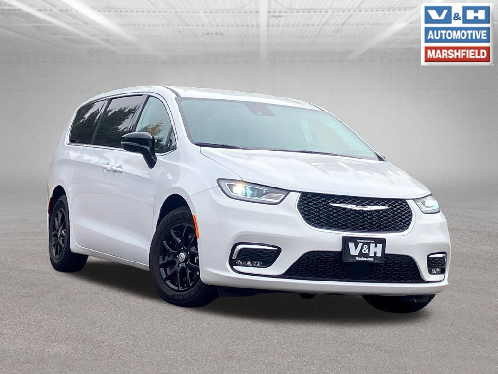 2024 Chrysler Pacifica