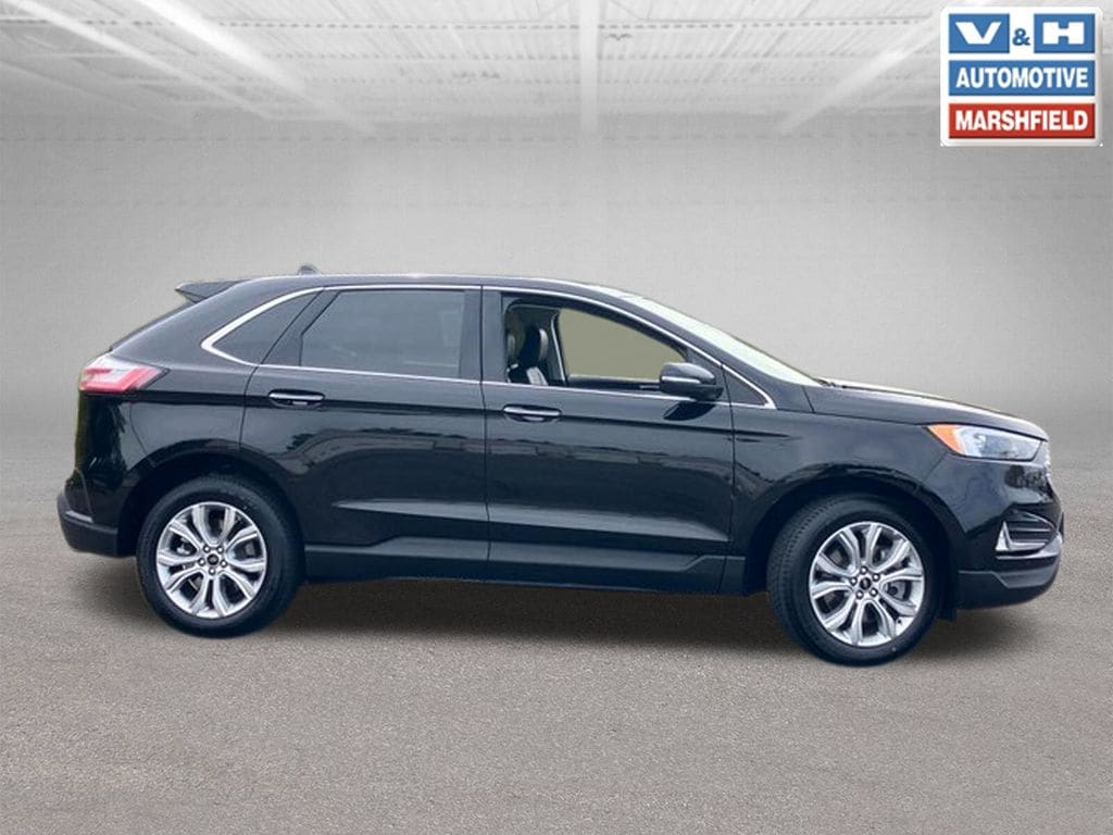 2024 Ford Edge Titanium - Photo 21