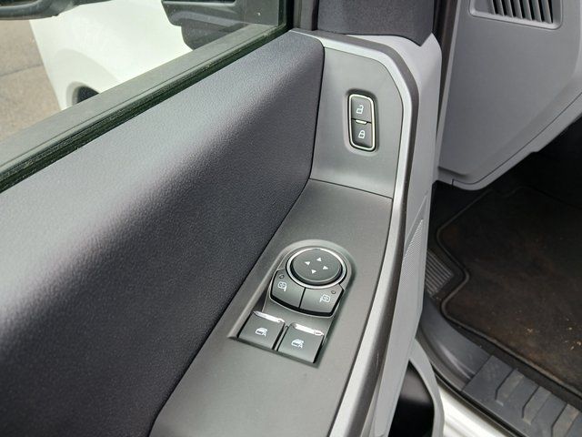2025 Ford F-350 Super Duty XL - Photo 11