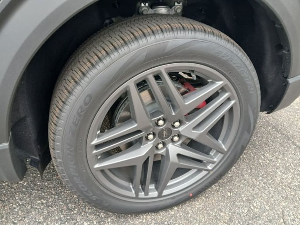 New 2025 Ford Explorer ST-Line SUV