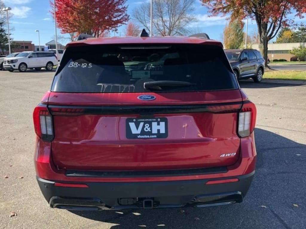 New 2026 Ford Explorer ST-Line SUV