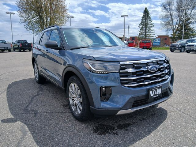 2026 Ford Explorer Active 4WD's photo
