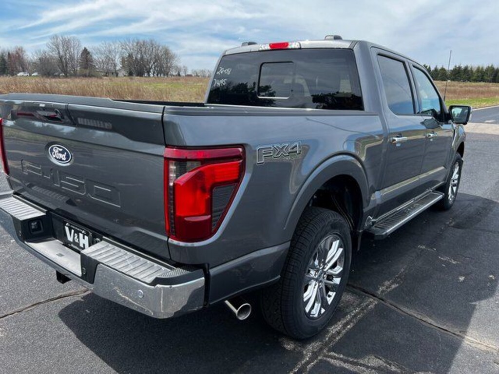 New 2024 Ford F-150 XLT Truck