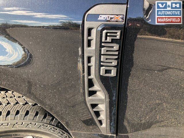 2026 Ford F-250 Super Duty XL - Photo 2