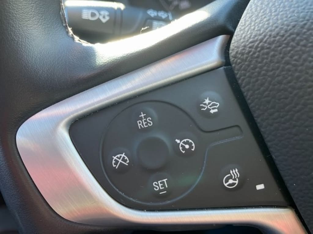 Used 2024 GMC Terrain SLT SUV