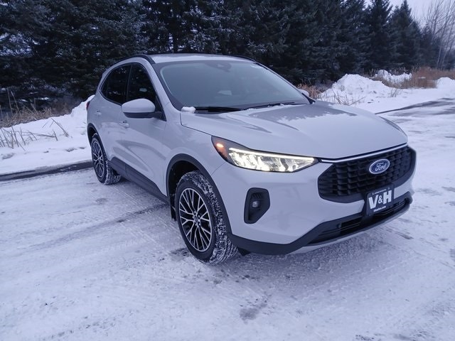 2026 Ford Escape PHEV's photo