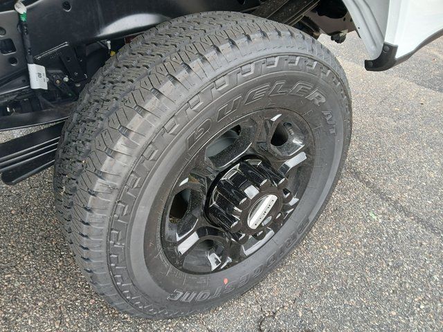 2025 Ford F-350 Super Duty XL - Photo 7