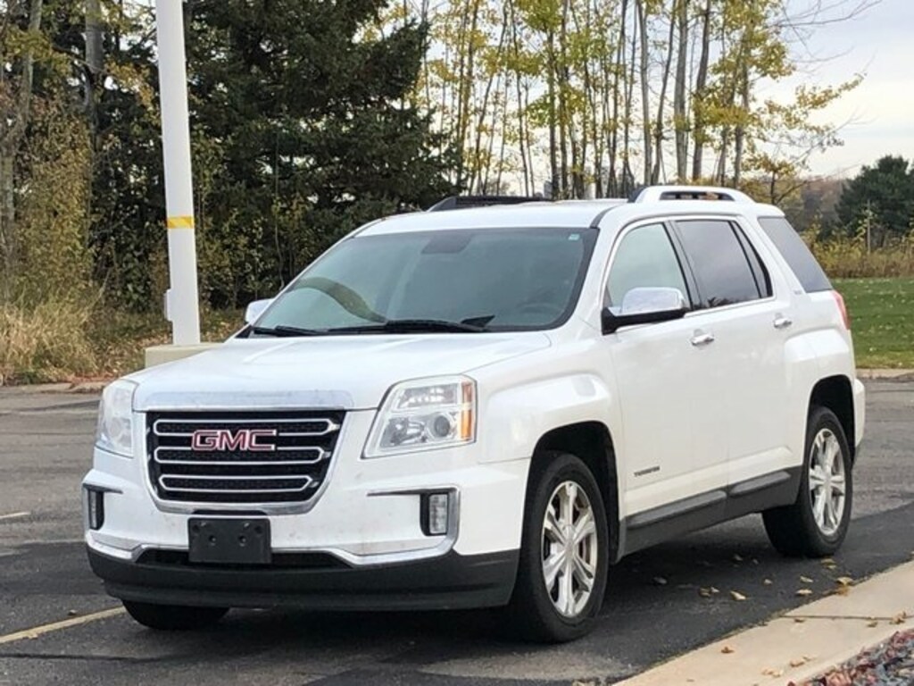 Used 2017 GMC Terrain SLT SUV