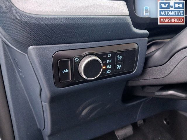 2026 Ford Maverick XLT - Photo 11