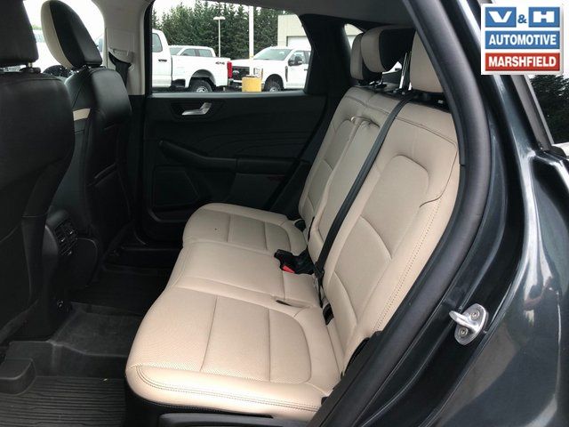 2022 Ford Escape SEL - Photo 20