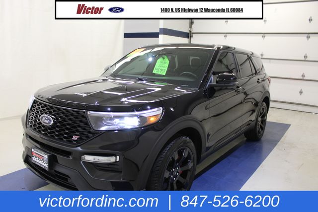 2022 Ford Explorer ST photo 2