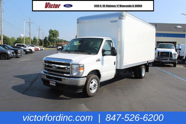 2026 Ford E-350 Base photo 3