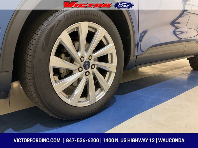 2022 Ford Escape Titanium - Photo 8